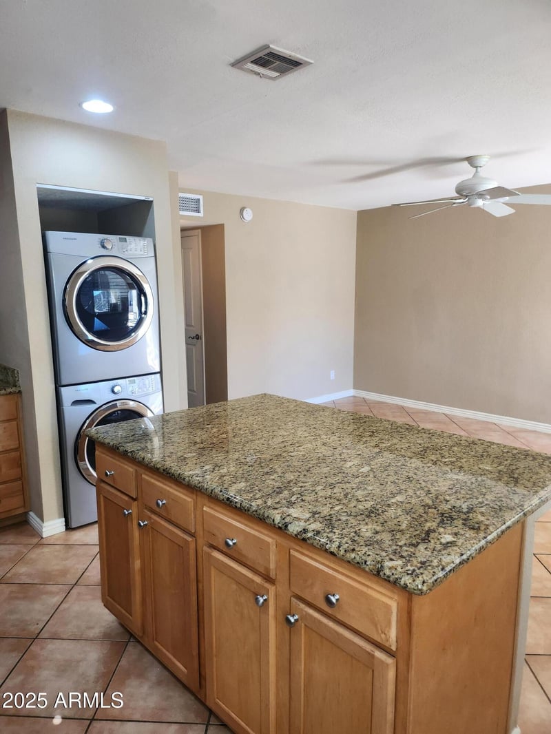 12440 20th St #102, Phoenix, AZ 85022