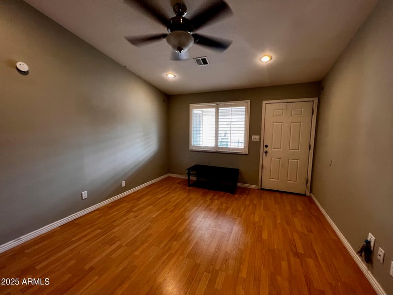 12440 20th St #209, Phoenix, AZ 85022