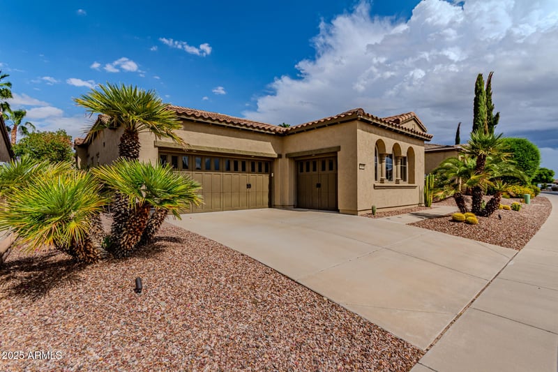 12448 Rosewood Ln, Peoria, AZ 85383