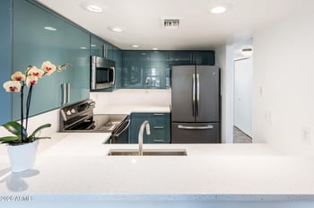 1245 1st St #204, Tempe, AZ 85281