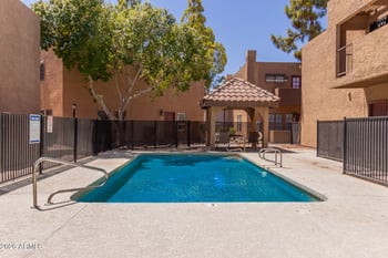 1245 1st St #219, Tempe, AZ 85281