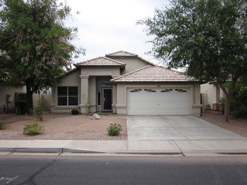 1245 S Sierra St, Gilbert, AZ 85296
