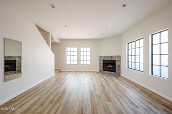 1245 W 1st St #116, Tempe, AZ 85281