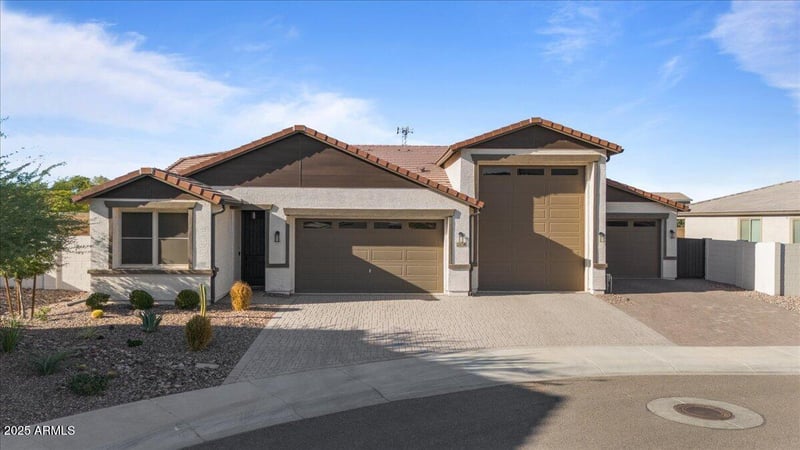 12458 Stella Ln, Litchfield Park, AZ 85340
