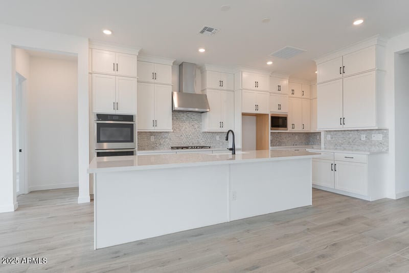 1246 E Penedes Dr, Gilbert, AZ 85298