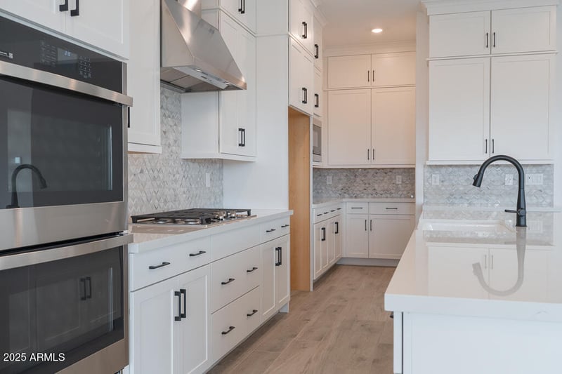 1246 Penedes Dr, Gilbert, AZ 85298