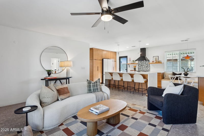 1246 Vista Ave, Phoenix, AZ 85020