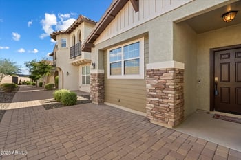 12468 Hummingbird Ter, Peoria, AZ 85383
