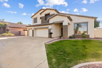 1247 Kenwood St, Mesa, AZ 85203