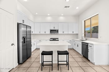 1247 Kenwood St, Mesa, AZ 85203