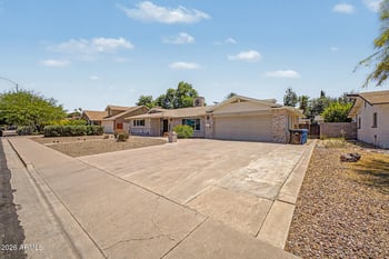 1247 Devonshire St, Mesa, AZ 85201