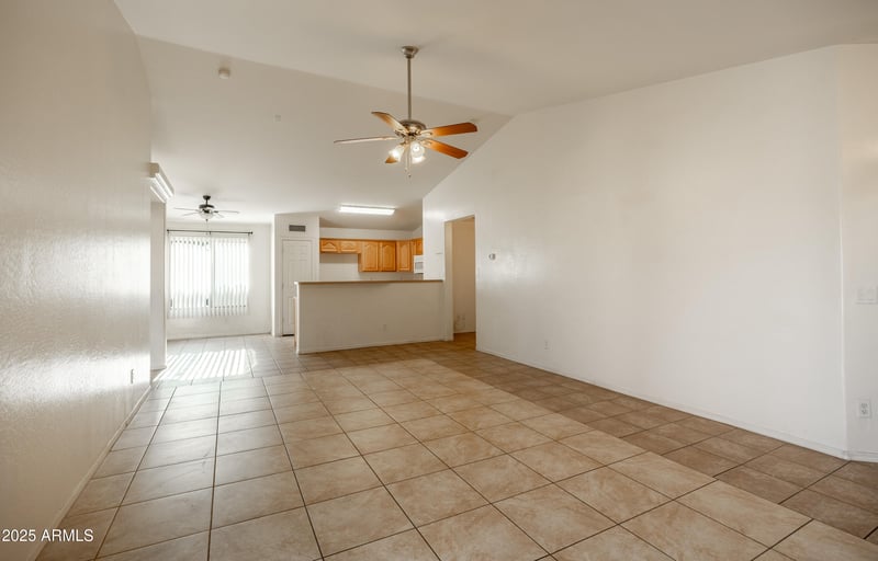 12475 Mandalay Ln, El Mirage, AZ 85335