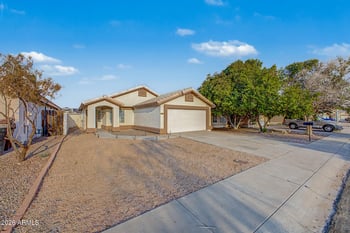 12475 N 83rd Dr, Peoria, AZ 85381