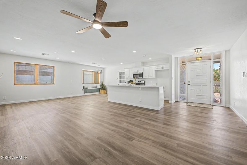 1248 E Indigo St, Mesa, AZ 85203