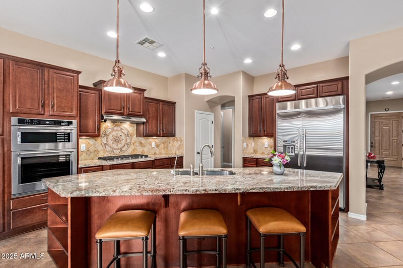 12481 Milton Dr, Peoria, AZ 85383