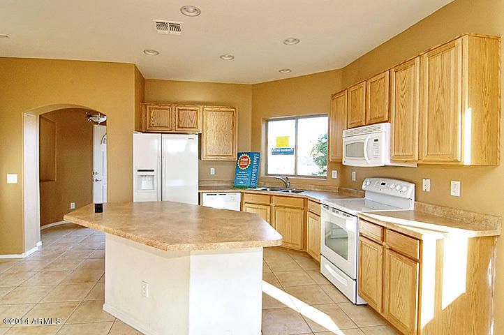 12492 N 76th Ave, Peoria, AZ 85381