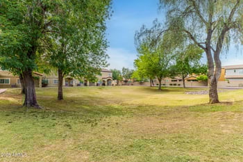 125 56th St #104, Mesa, AZ 85206