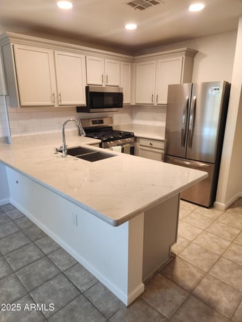 125 56th St #12, Mesa, AZ 85206