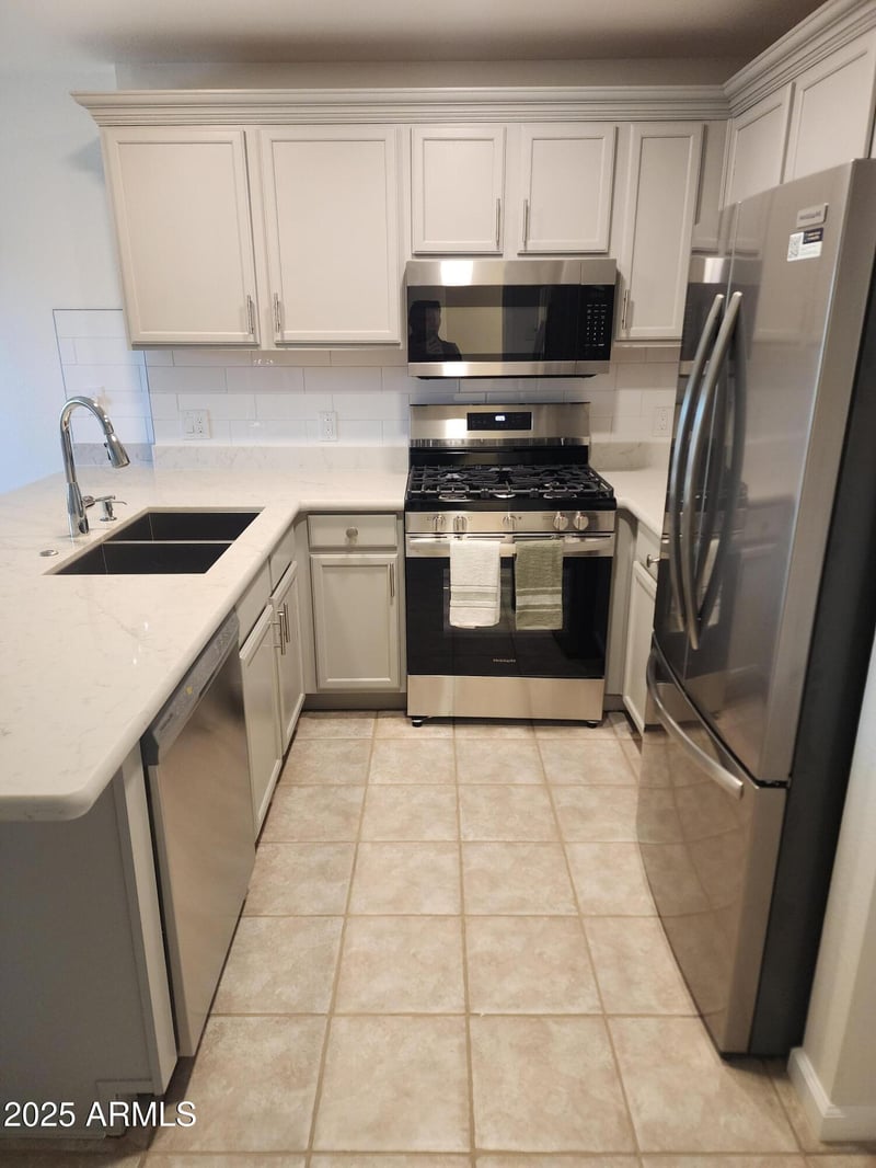 125 56th St #12, Mesa, AZ 85206