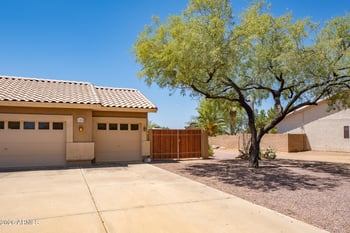 125 Blue Eagle Ln, Phoenix, AZ 85086