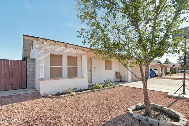 125 E Jasmine St, Mesa, AZ 85201