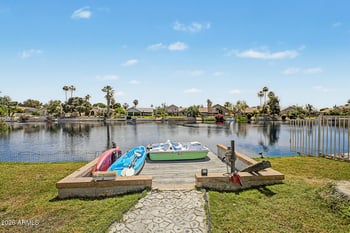 125 Lakeview Blvd, Chandler, AZ 85225