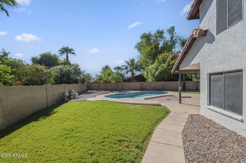 125 Park Grove Ct, Gilbert, AZ 85296