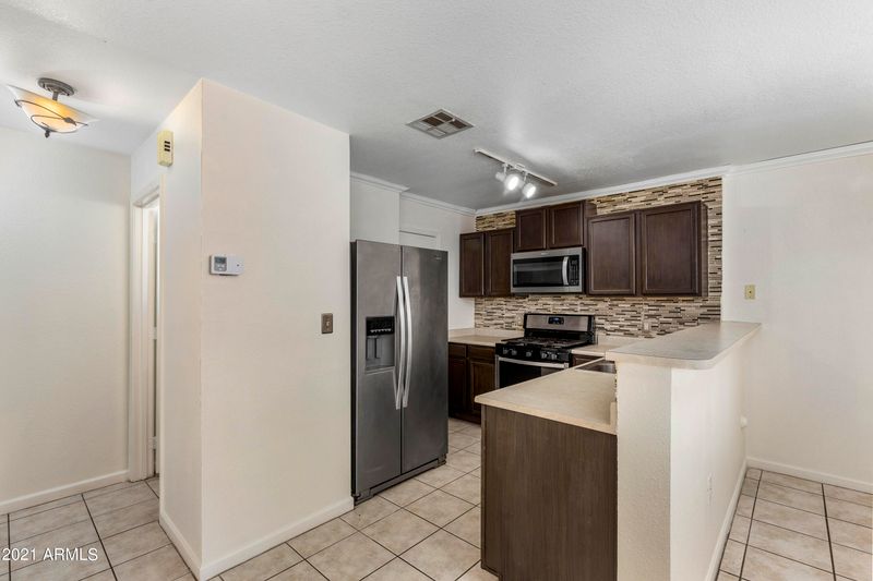 125 S 56th St #10, Mesa, AZ 85206