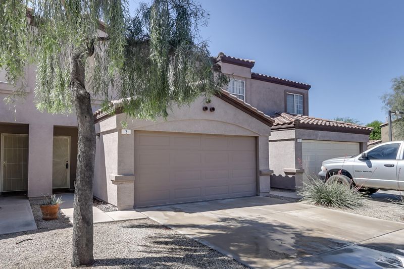 125 S 56th St #2, Mesa, AZ 85206