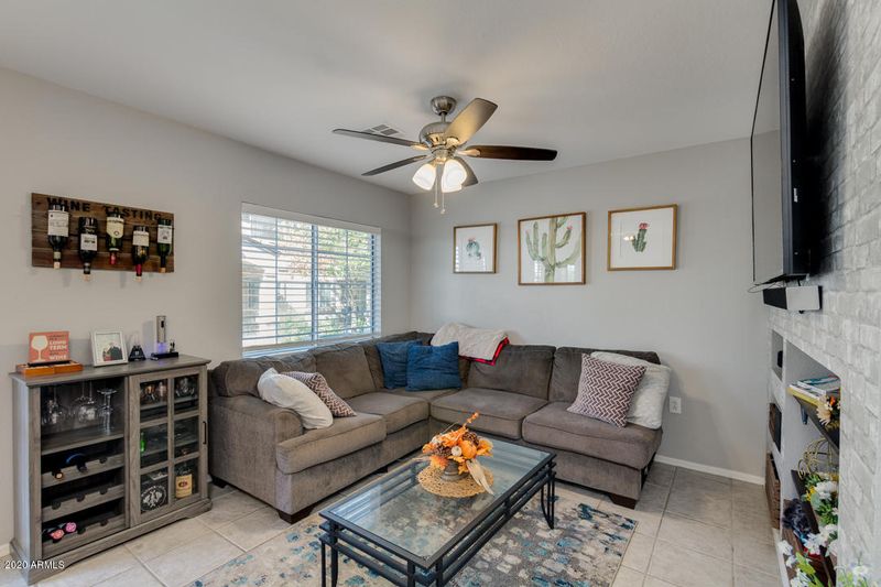 125 S 56th St #42, Mesa, AZ 85206