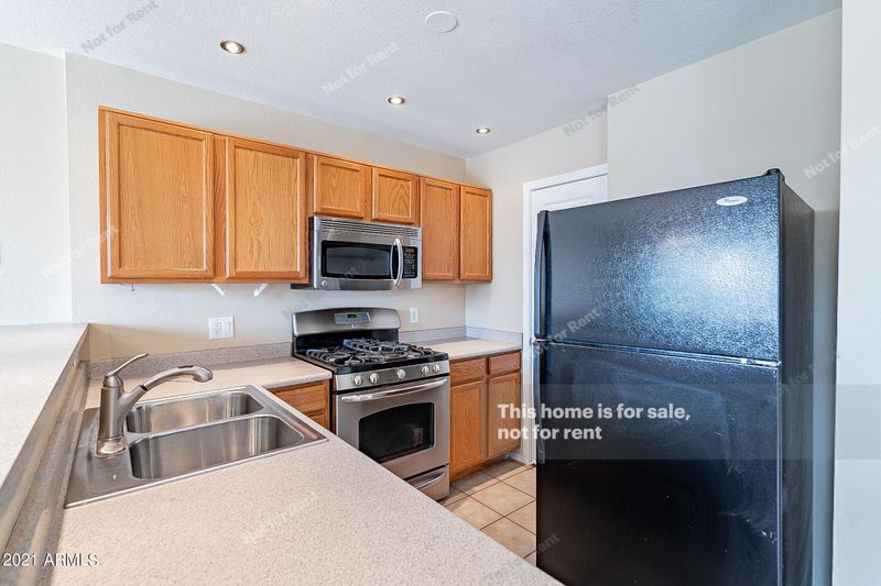 125 S 56th St #43, Mesa, AZ 85206