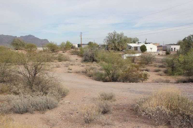125 S Hilton Rd #-, Apache Junction, AZ 85119