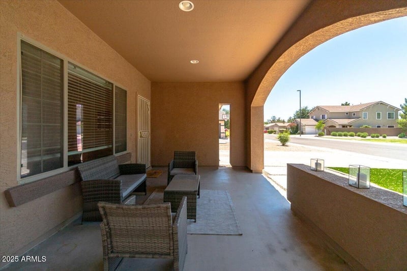 1250 Canyon Creek Dr, Gilbert, AZ 85295