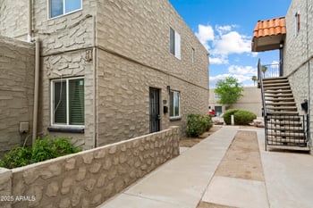 1251 47th Pl, Phoenix, AZ 85008