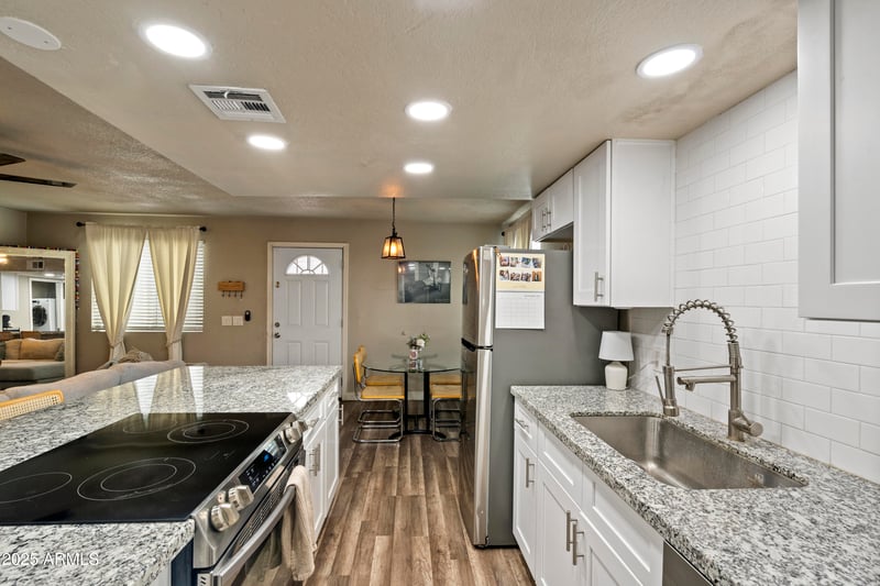1251 47th Pl, Phoenix, AZ 85008