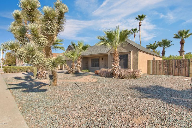 1251 E Divot Dr, Tempe, AZ 85283