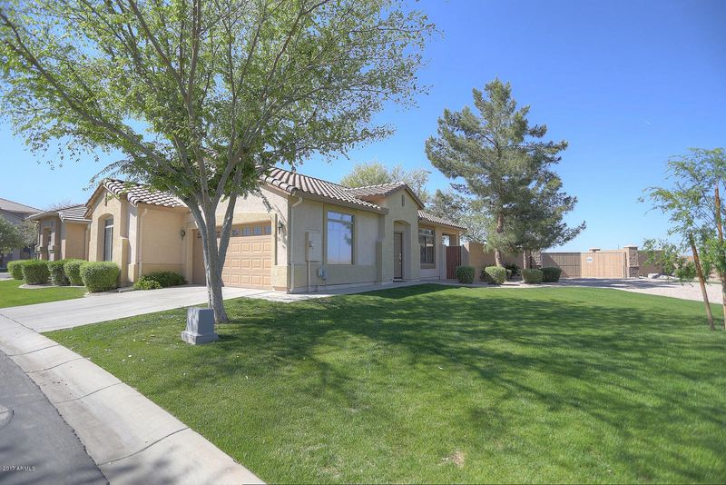 1251 E Marlin Dr, Chandler, AZ 85286