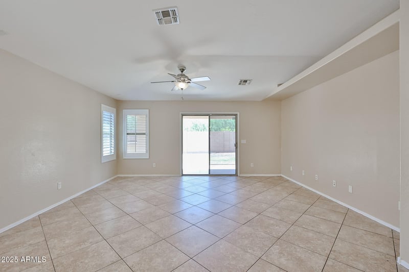 12510 142nd Ln, Surprise, AZ 85379