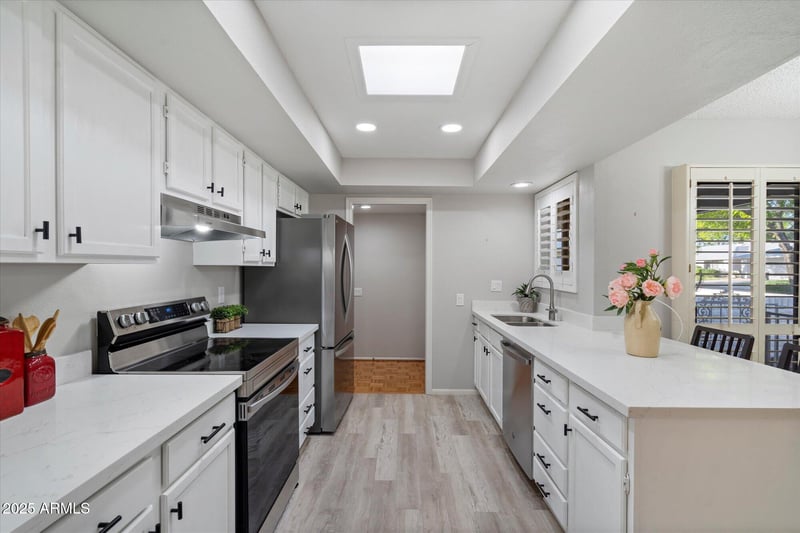 12511 Shadow Hills Dr, Sun City West, AZ 85375