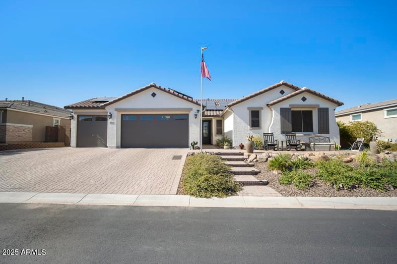 12512 Lamar Ct, Glendale, AZ 85307