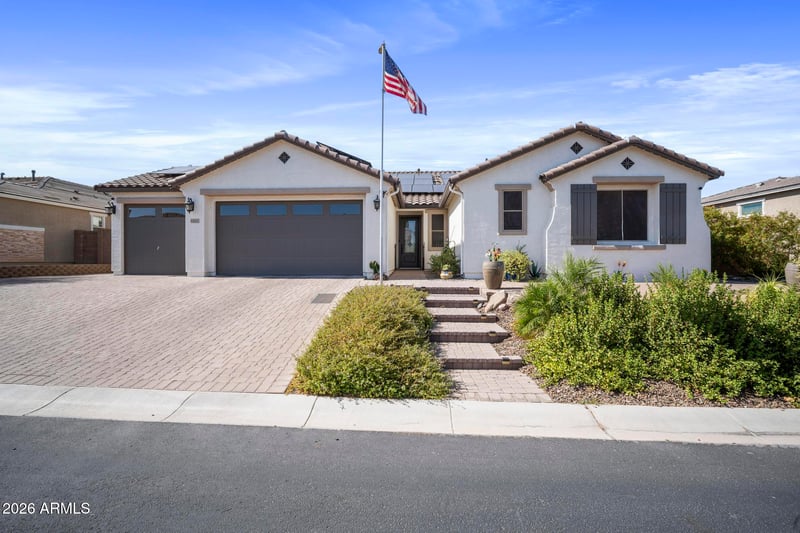 12512 W Lamar Ct, Glendale, AZ 85307