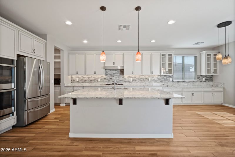 12512 W Lamar Ct, Glendale, AZ 85307