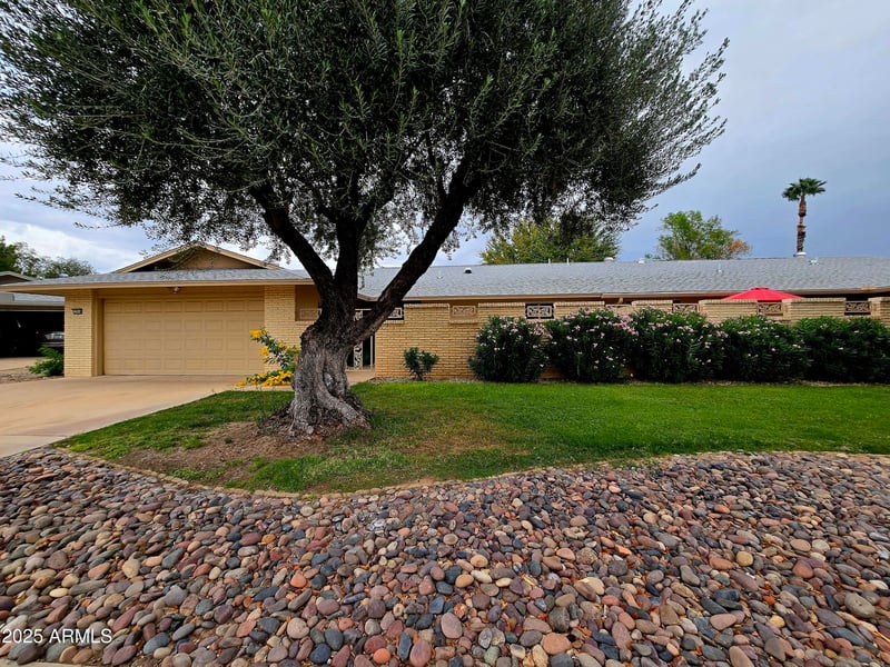 12514 Seneca Dr, Sun City West, AZ 85375