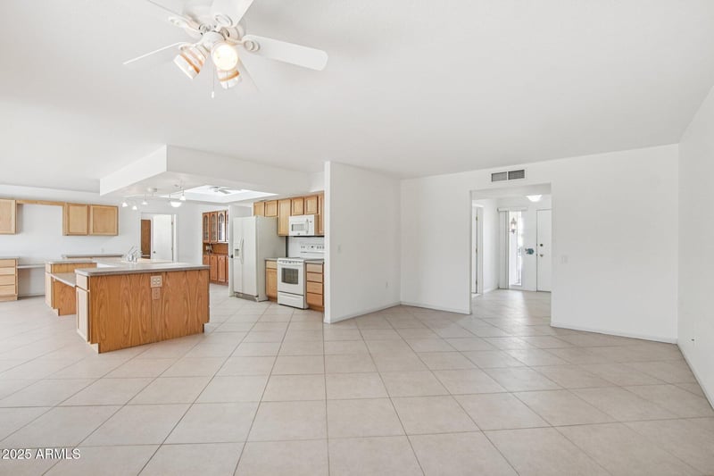 12515 Rampart Dr, Sun City West, AZ 85375