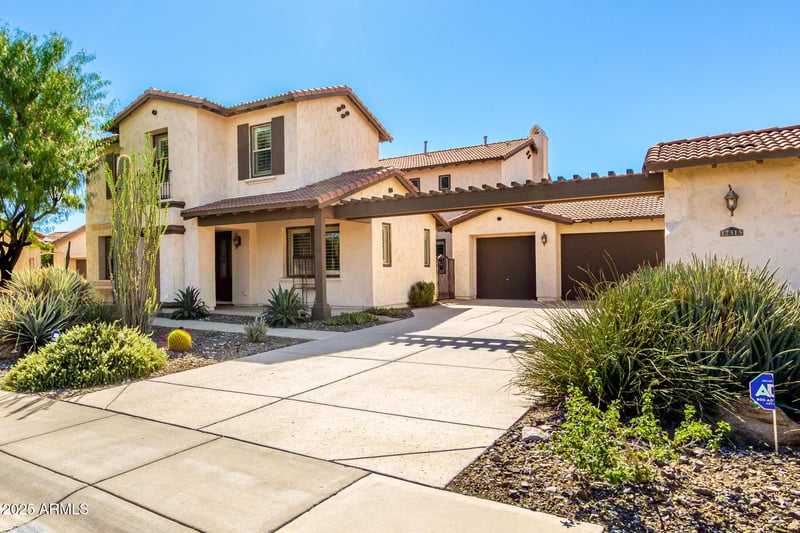 12515 Red Hawk Dr, Peoria, AZ 85383