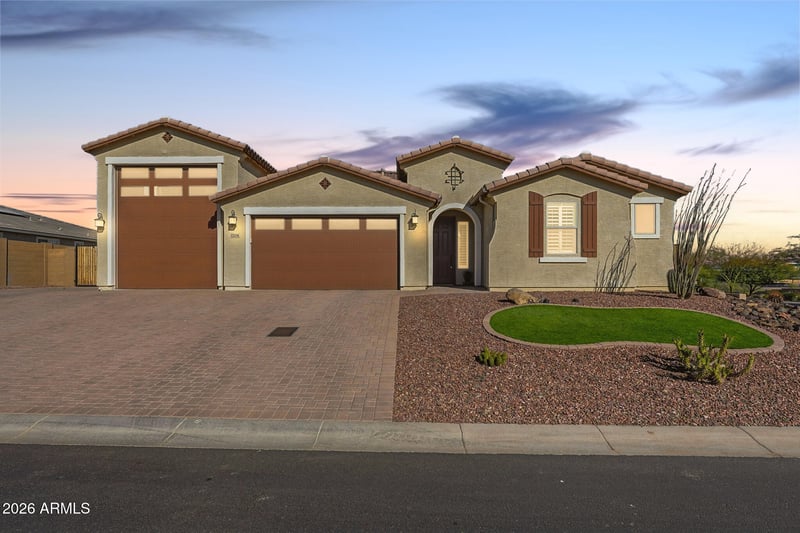 12516 W Mclellan Ct, Glendale, AZ 85307