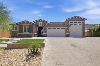 12517 W Lawrence Rd, Glendale, AZ 85307