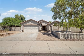 12518 W Larkspur Rd, El Mirage, AZ 85335