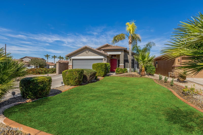 1252 Oak Tree Ln, San Tan Valley, AZ 85143