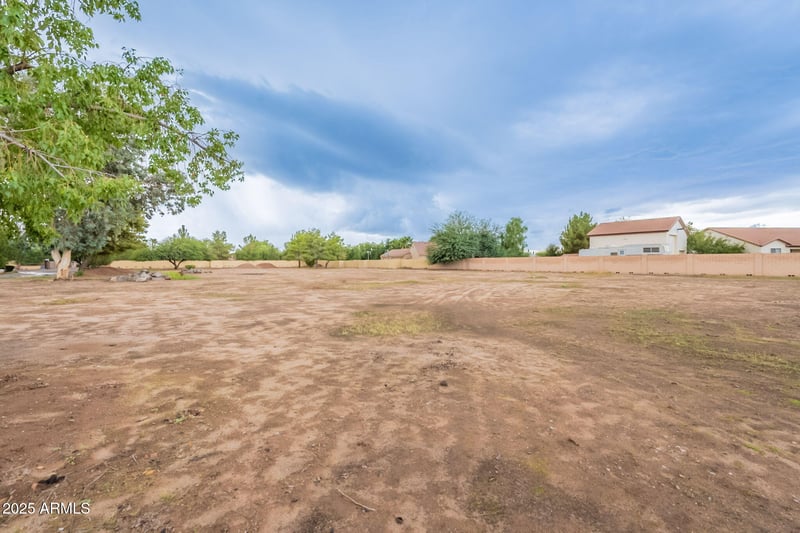 12520 Victoria St #1, Chandler, AZ 85249